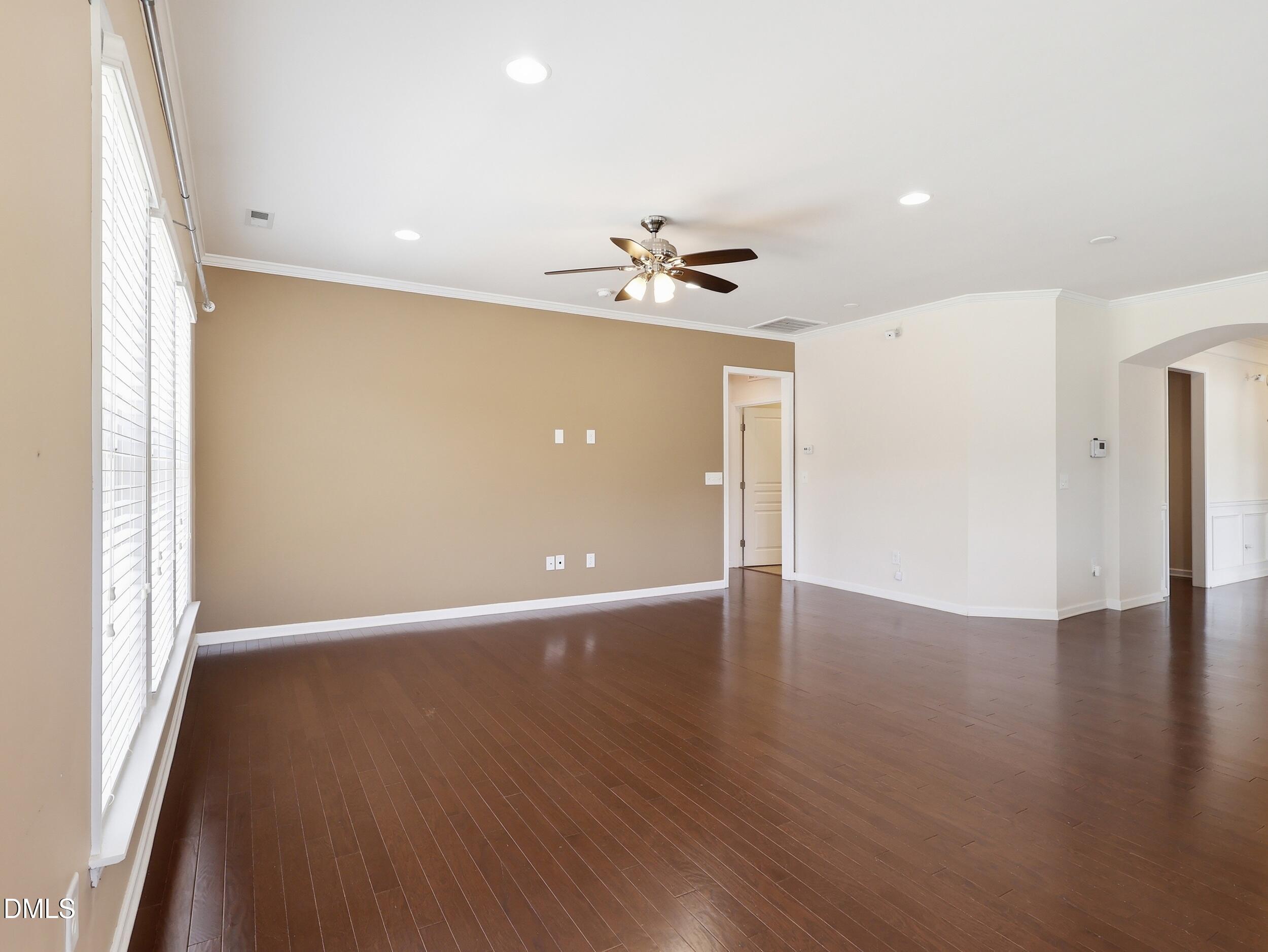 2407 Kinglass Drive