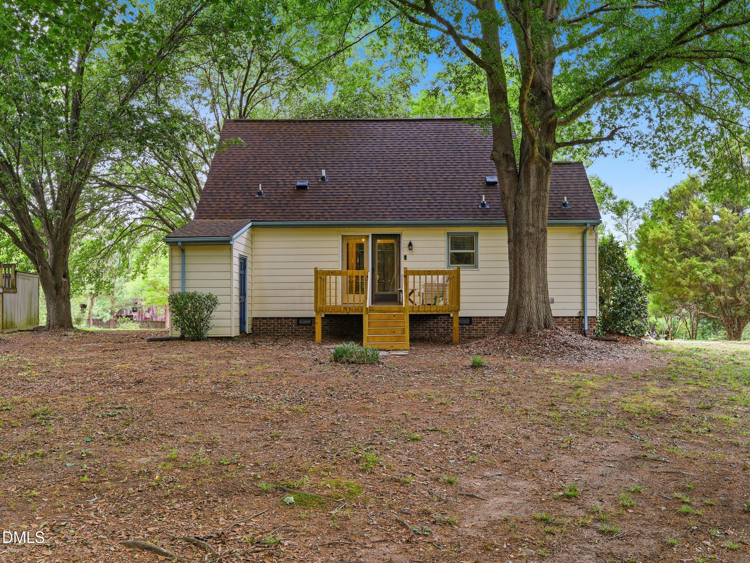 517 Lake Glad Road