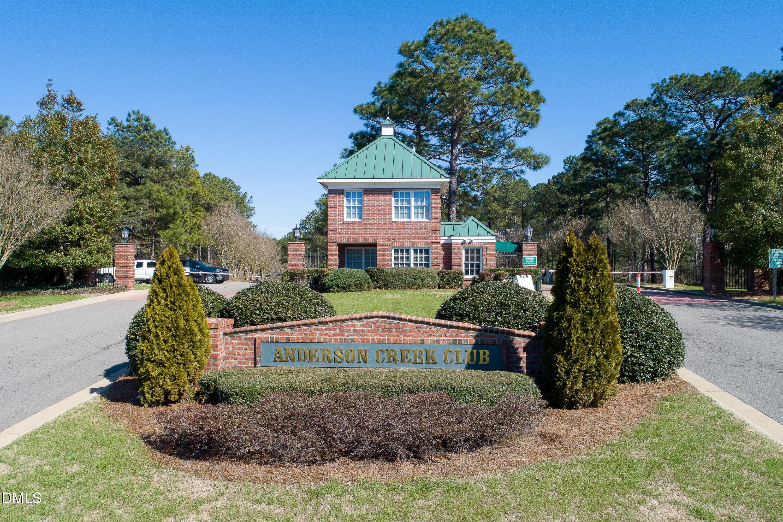 288 Gallery Drive Apt 204