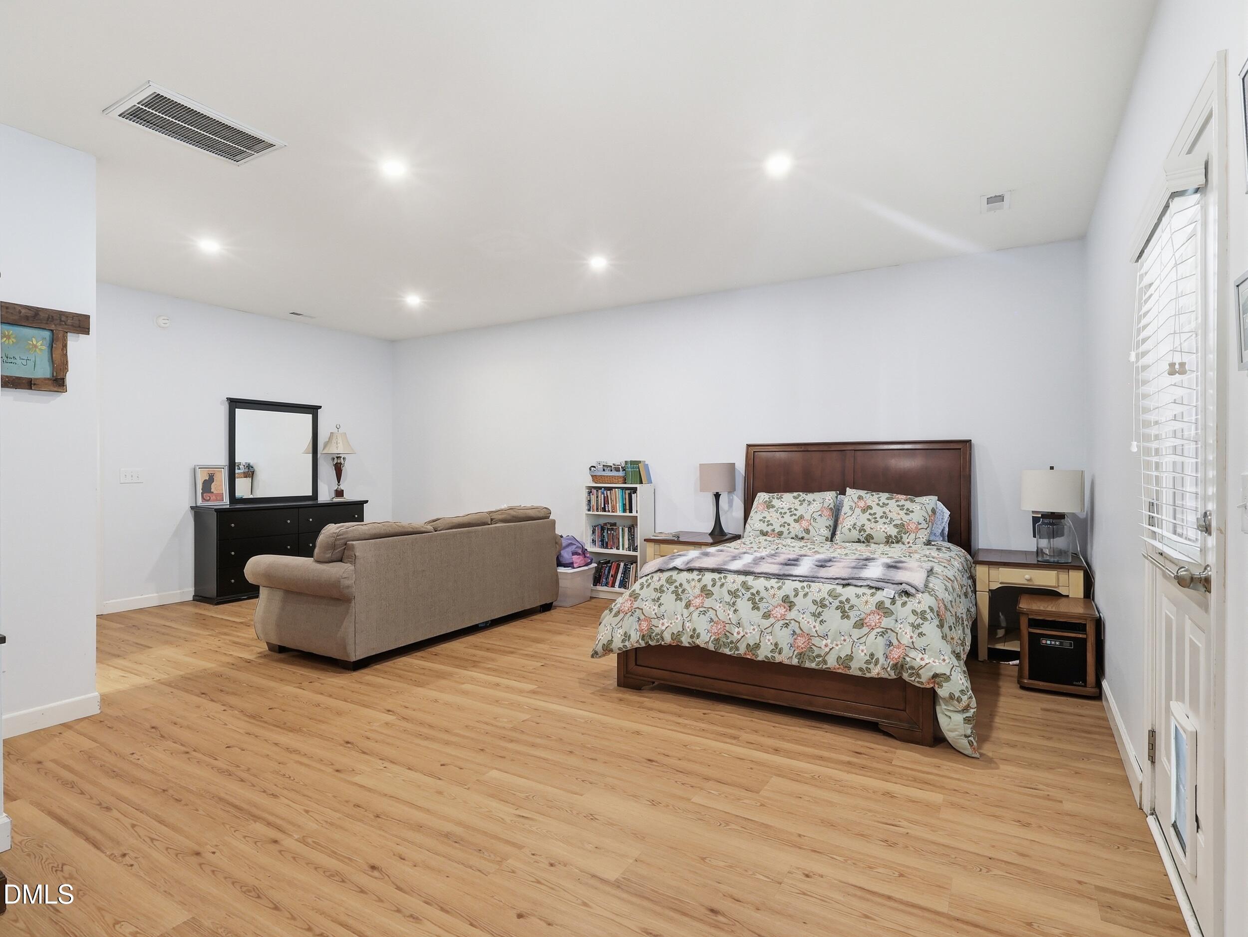 351 Bridgegate Drive