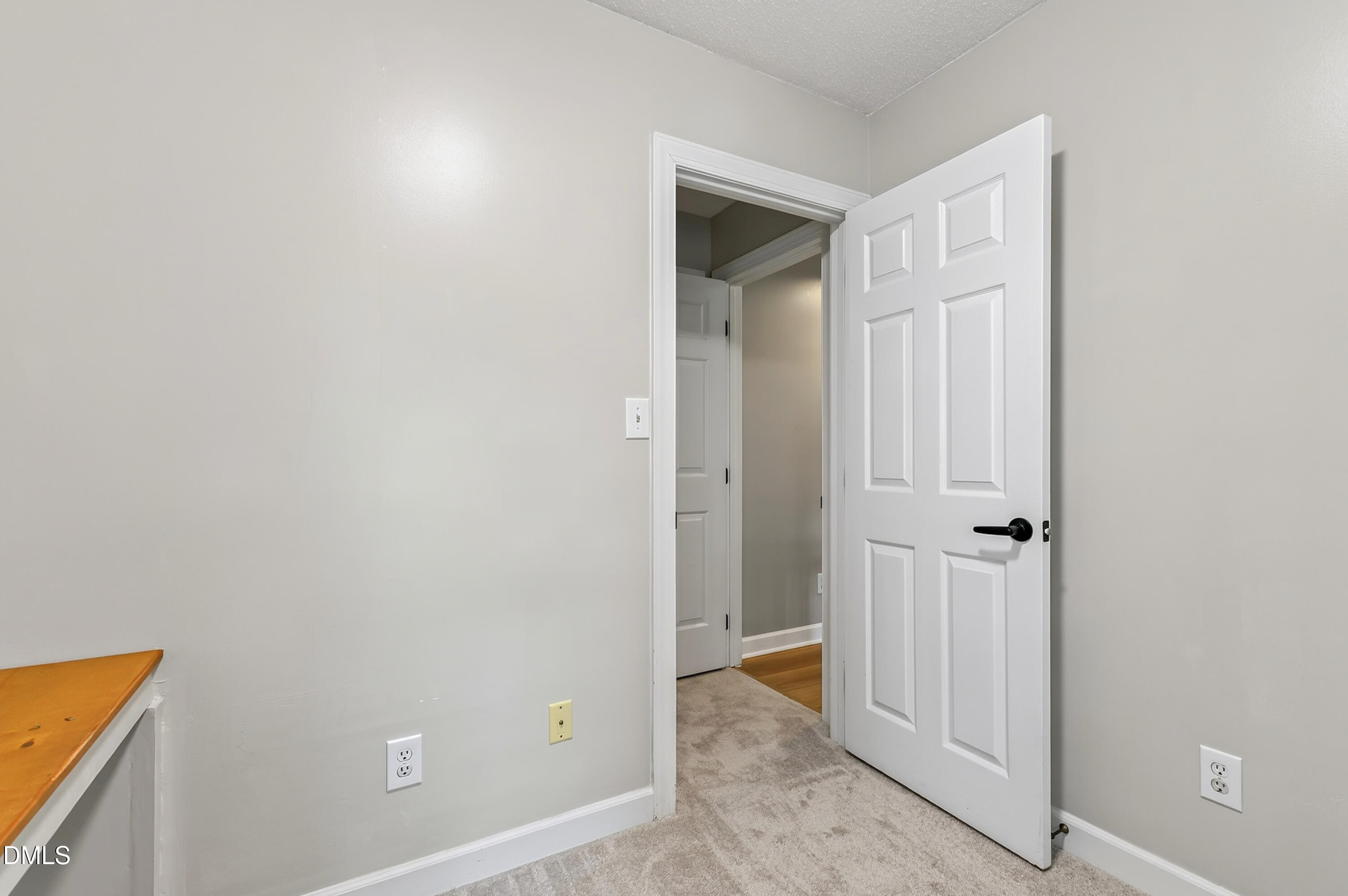 1006 Napa Place
