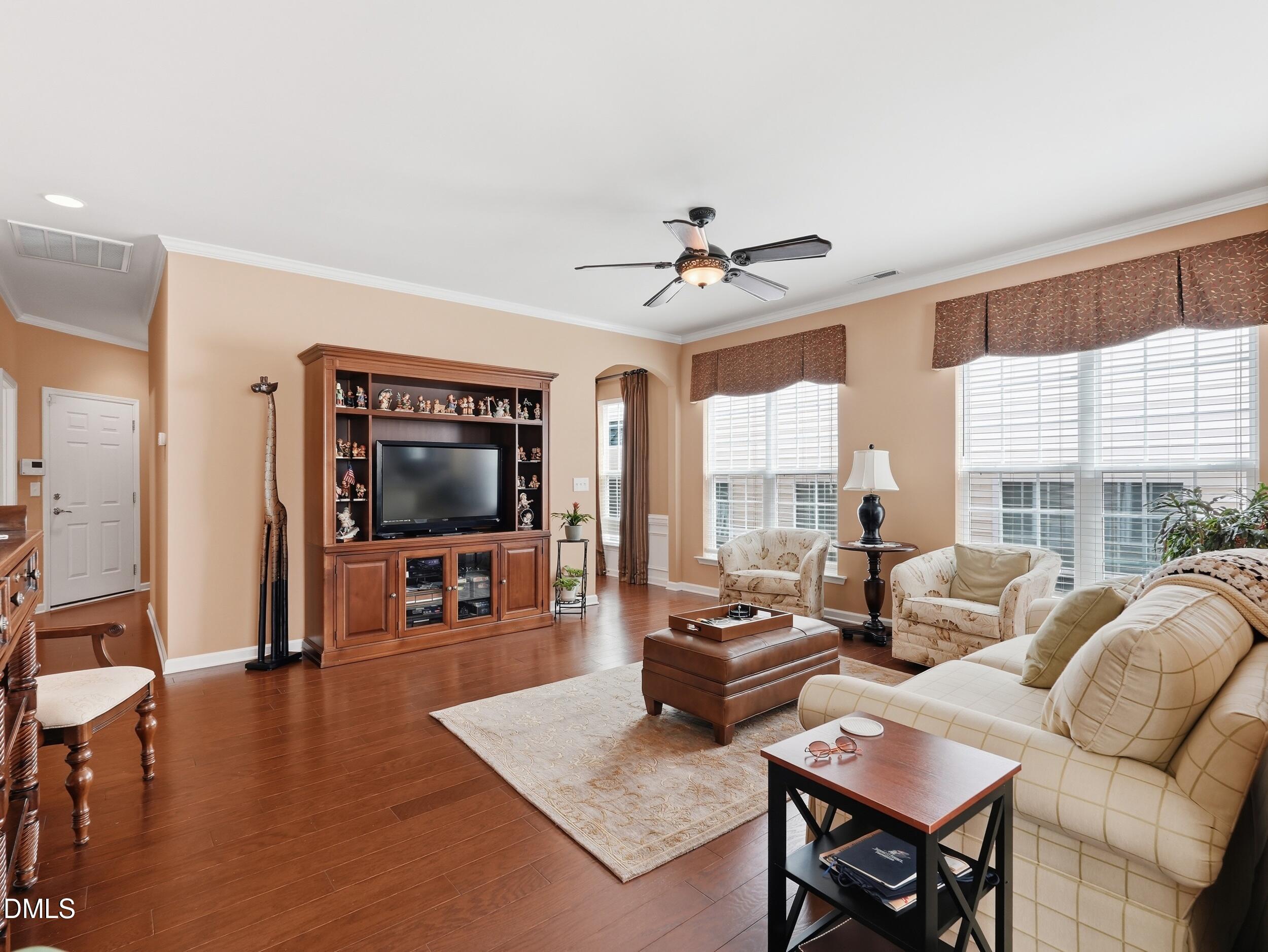 733 Finnbar Drive