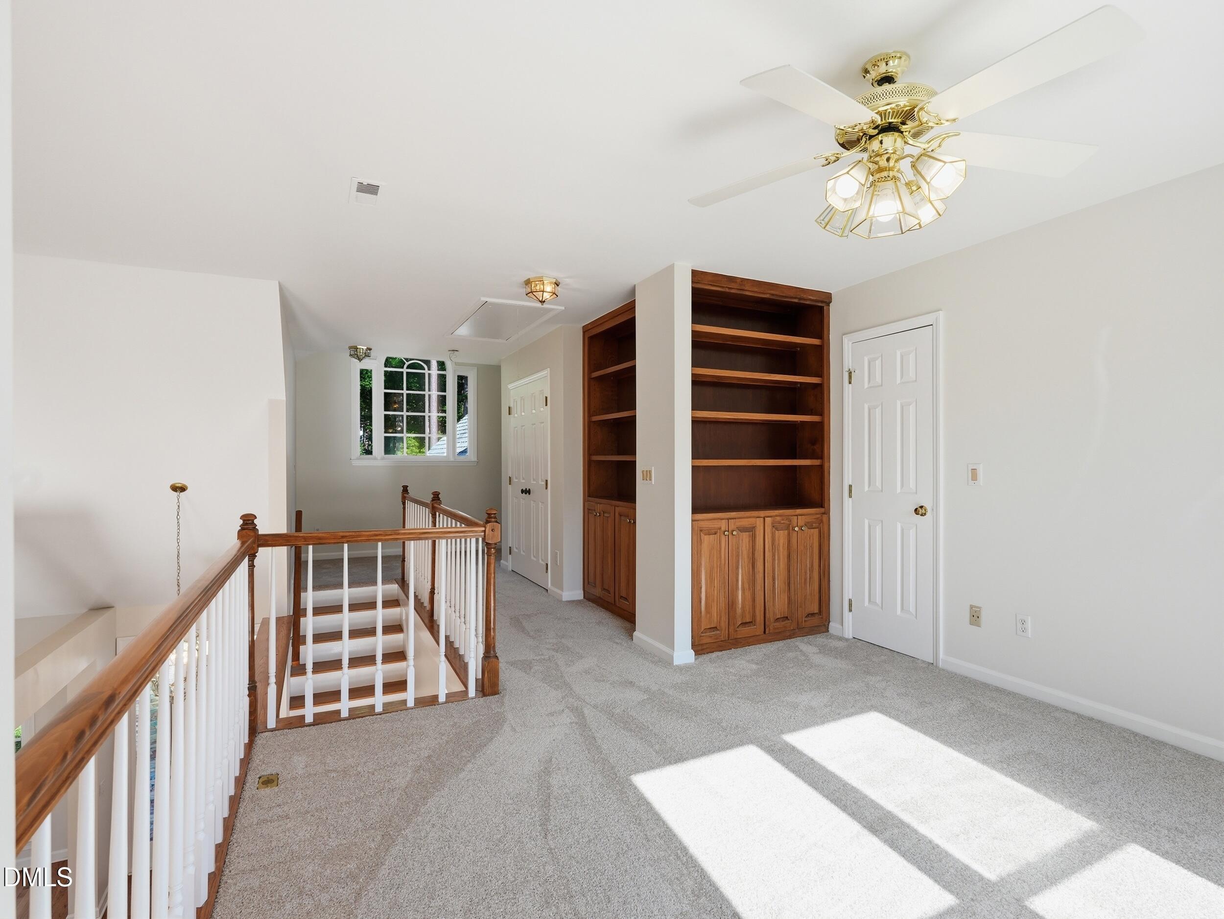 111 Windrock Lane