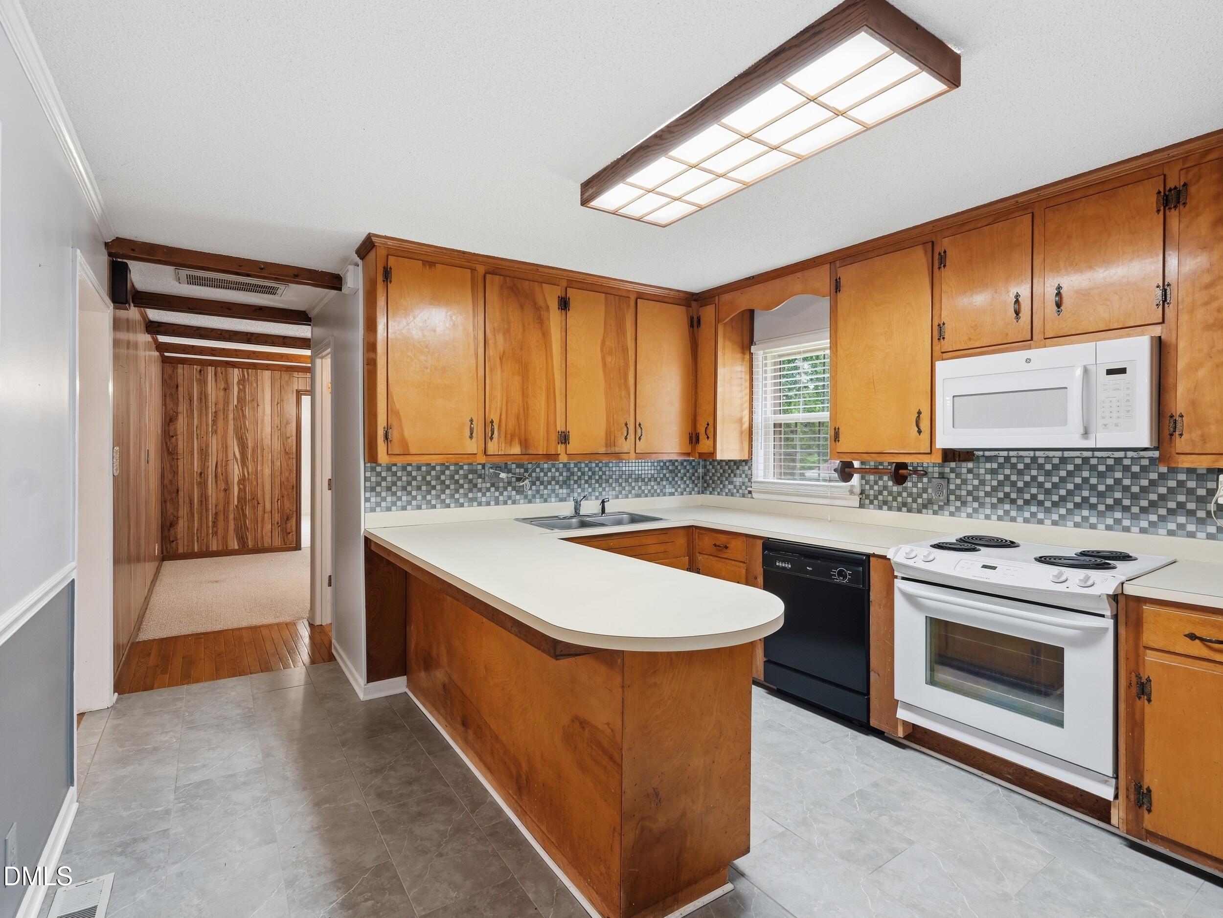 422 Orange Heights Loop Road