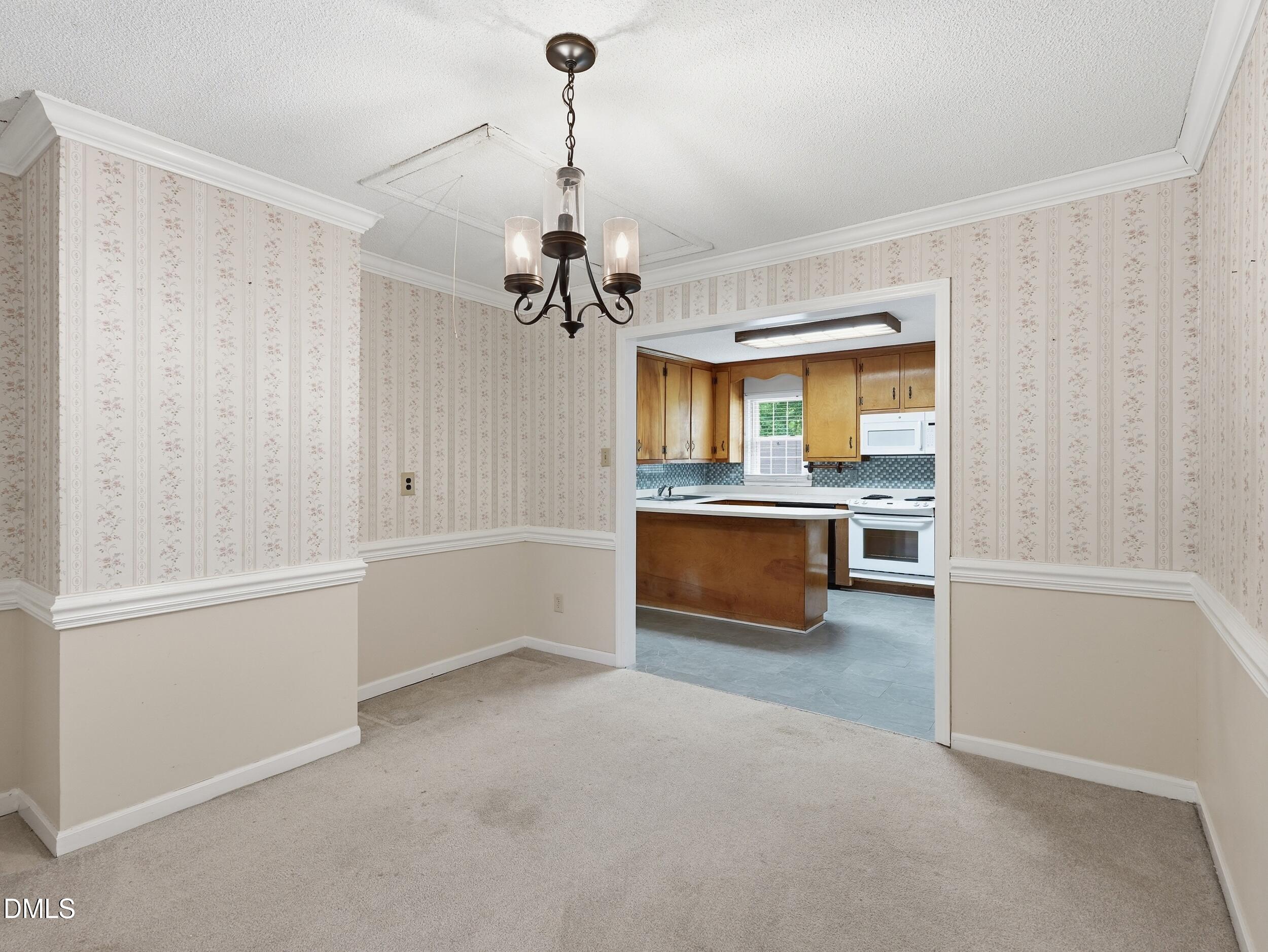 422 Orange Heights Loop Road