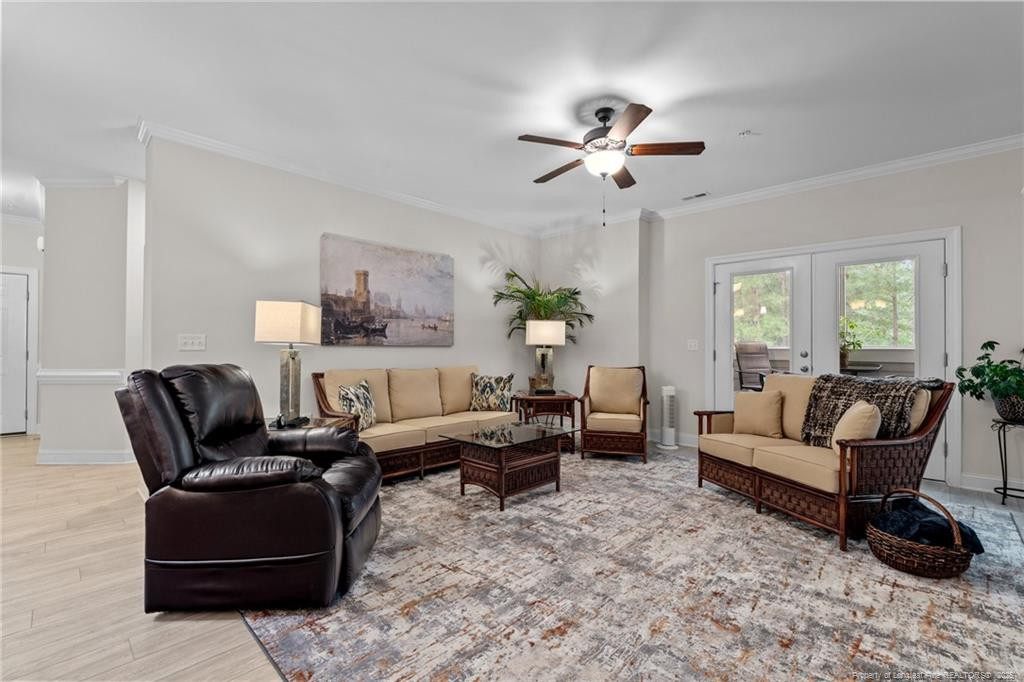 288 Gallery Drive # 204