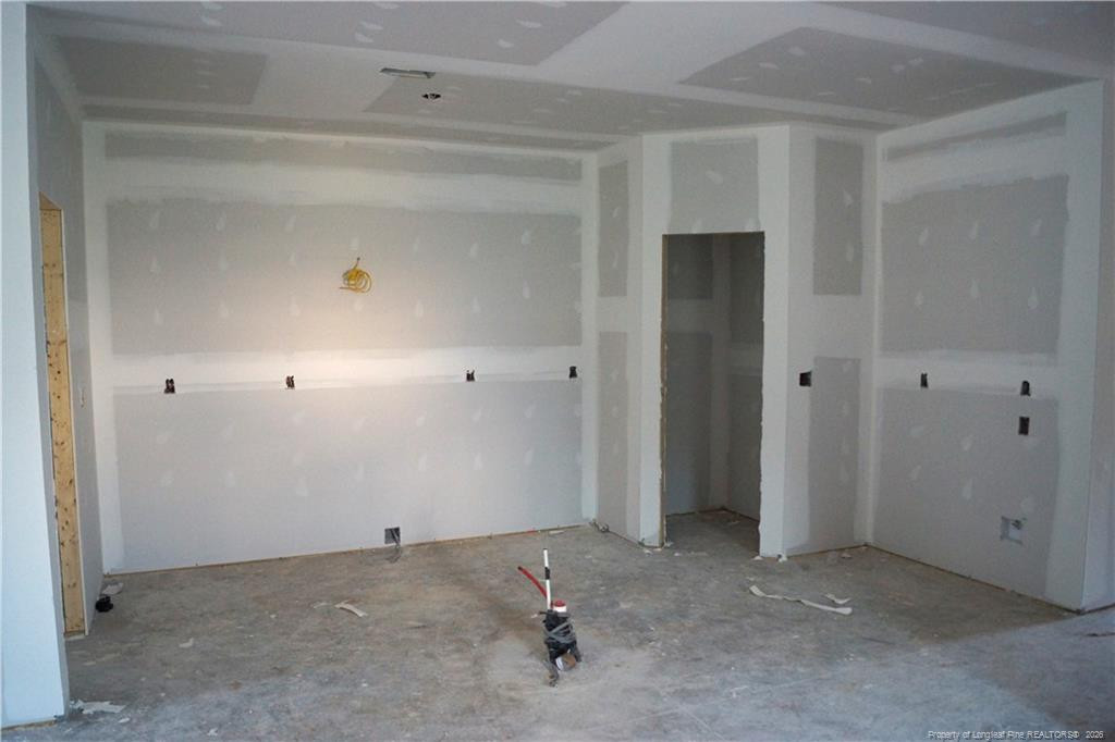 505 LONGSTREET Road