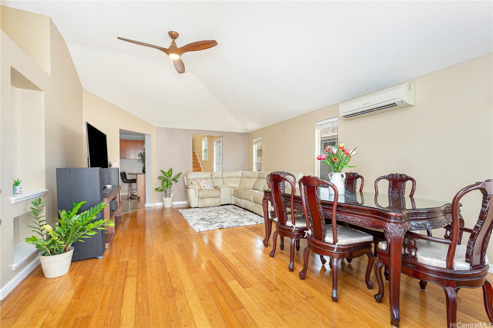 91-1011 Hiluhilu Street