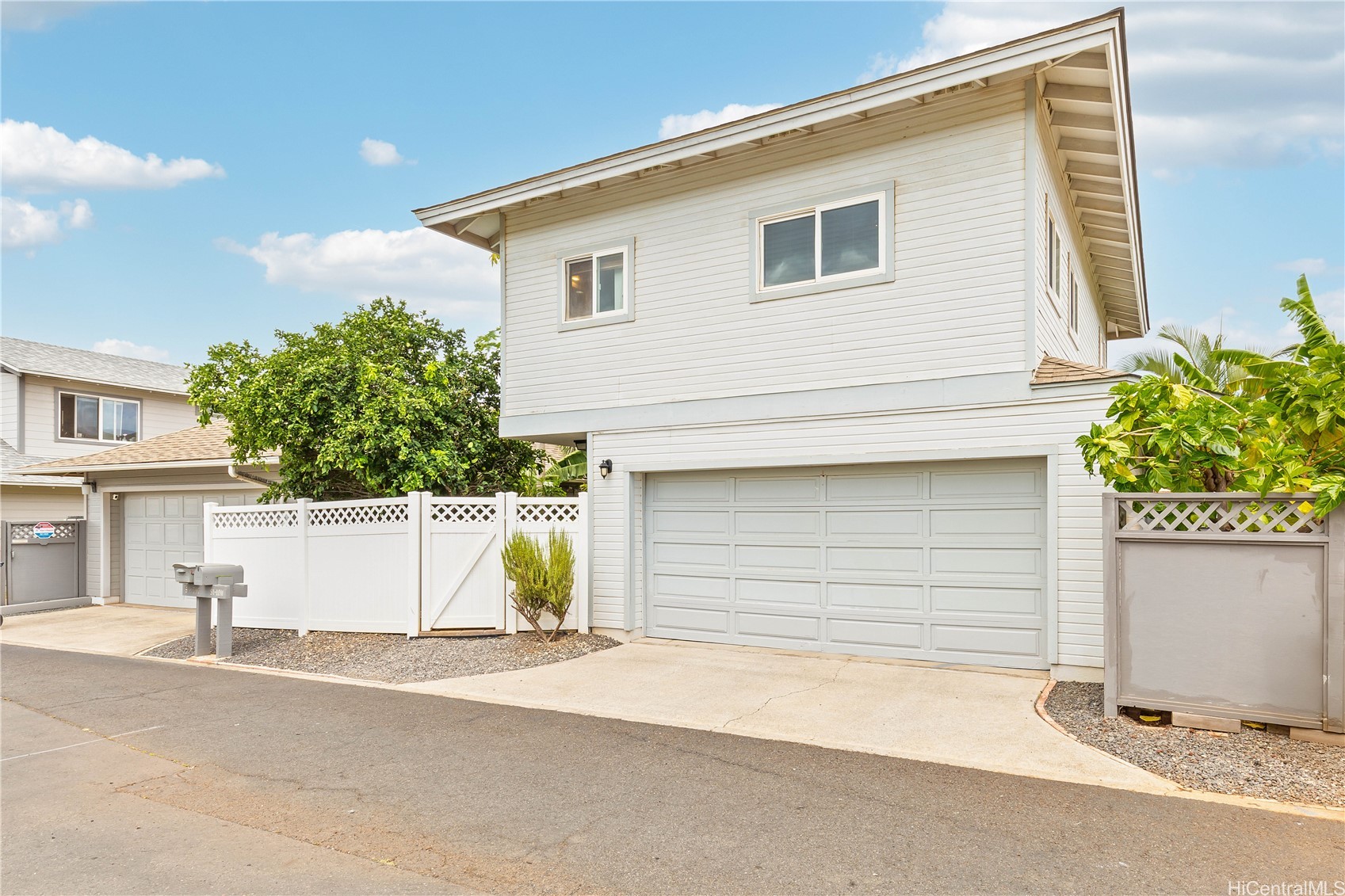 91-1011 Hiluhilu Street