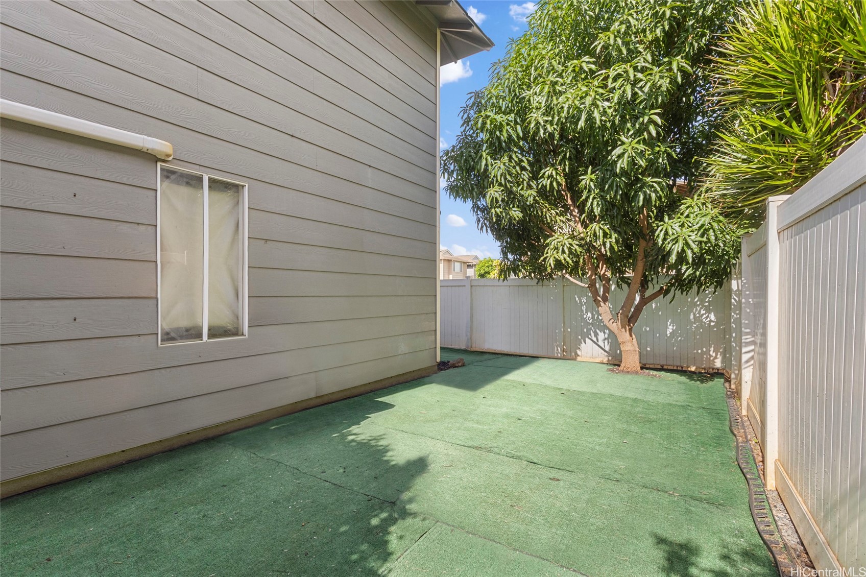 91-1033 Hoomaka Street 66