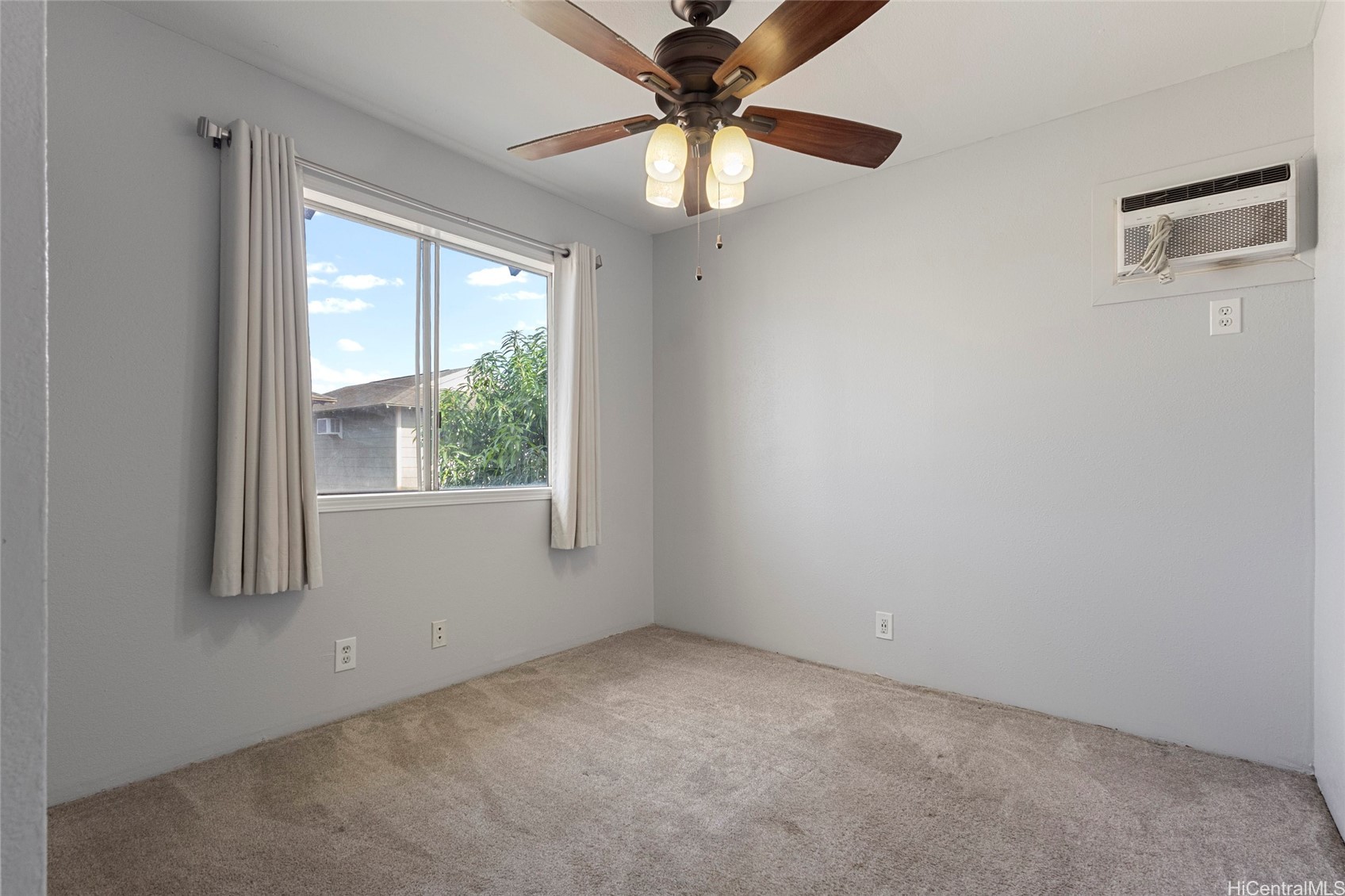 91-1033 Hoomaka Street 66