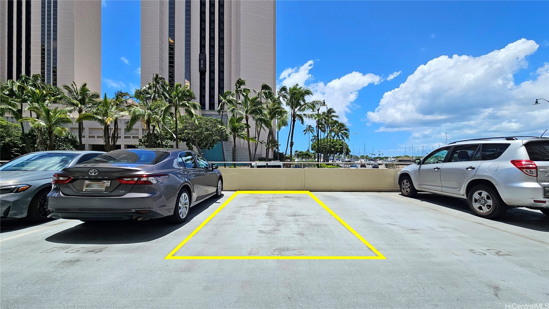 1676 Ala Moana Boulevard 103