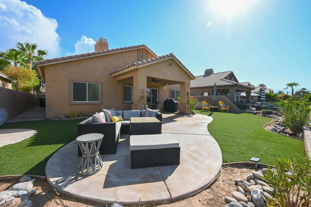 80220 Green Hills Drive
