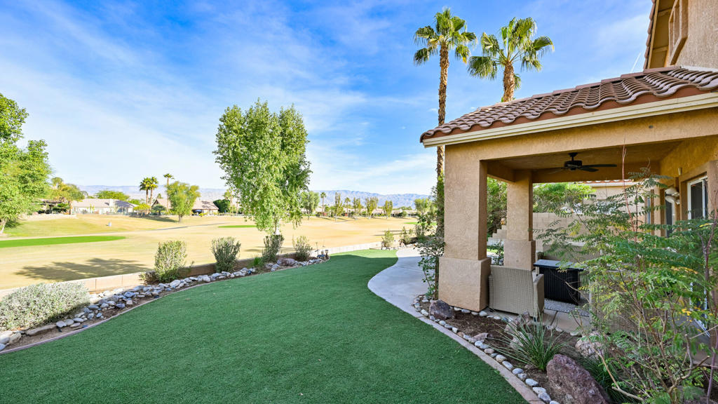 80220 Green Hills Drive