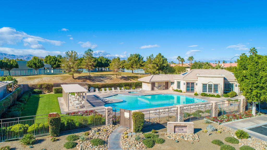 80220 Green Hills Drive