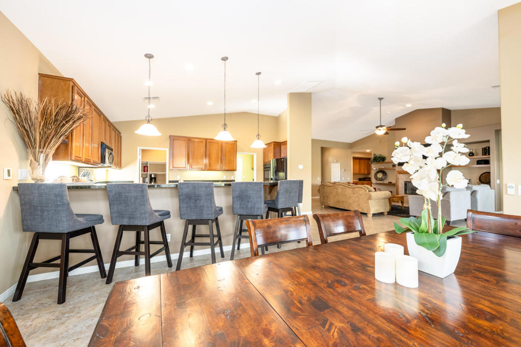 79803 Carmel Valley Avenue