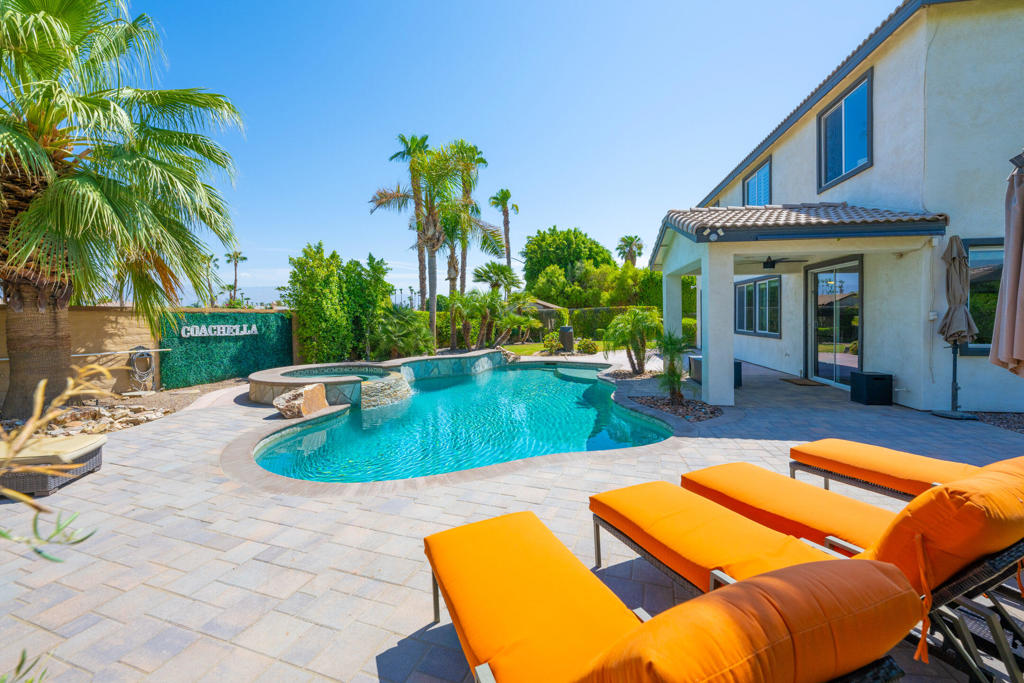 48045 Chandler Court