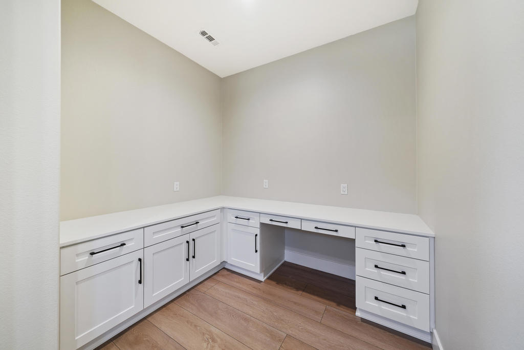 51620 Sidewinder Drive