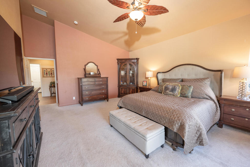 45204 Banff Springs Street