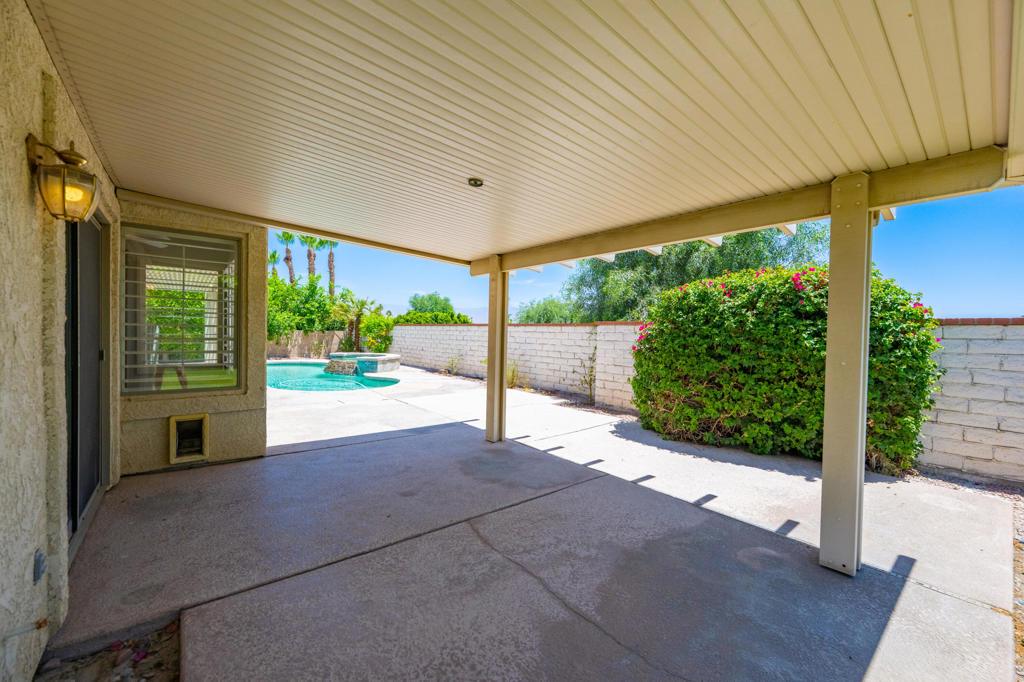 44950 Calle Santa Barbara