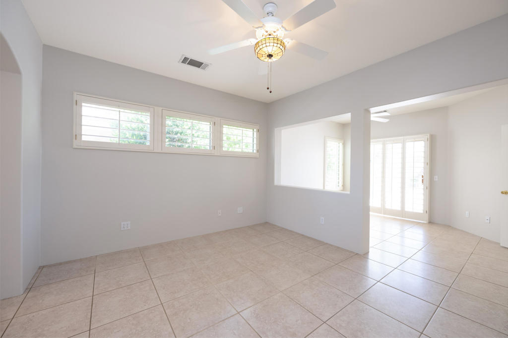 44950 Calle Santa Barbara