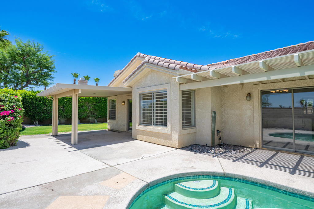 44950 Calle Santa Barbara