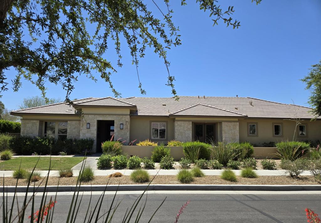 51660 Hawthorne Court