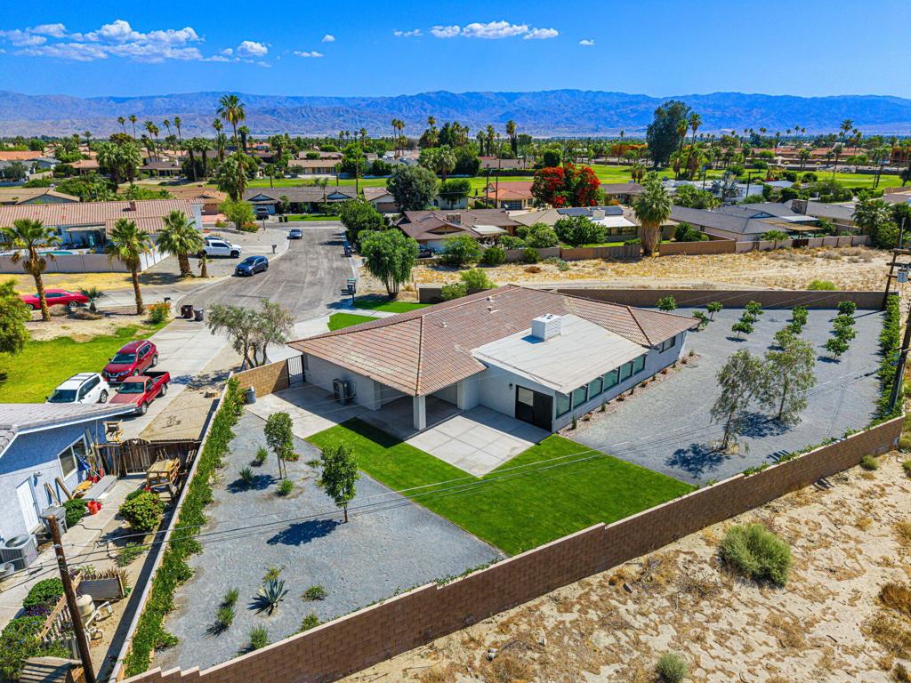 79869 Hummingbird Lane