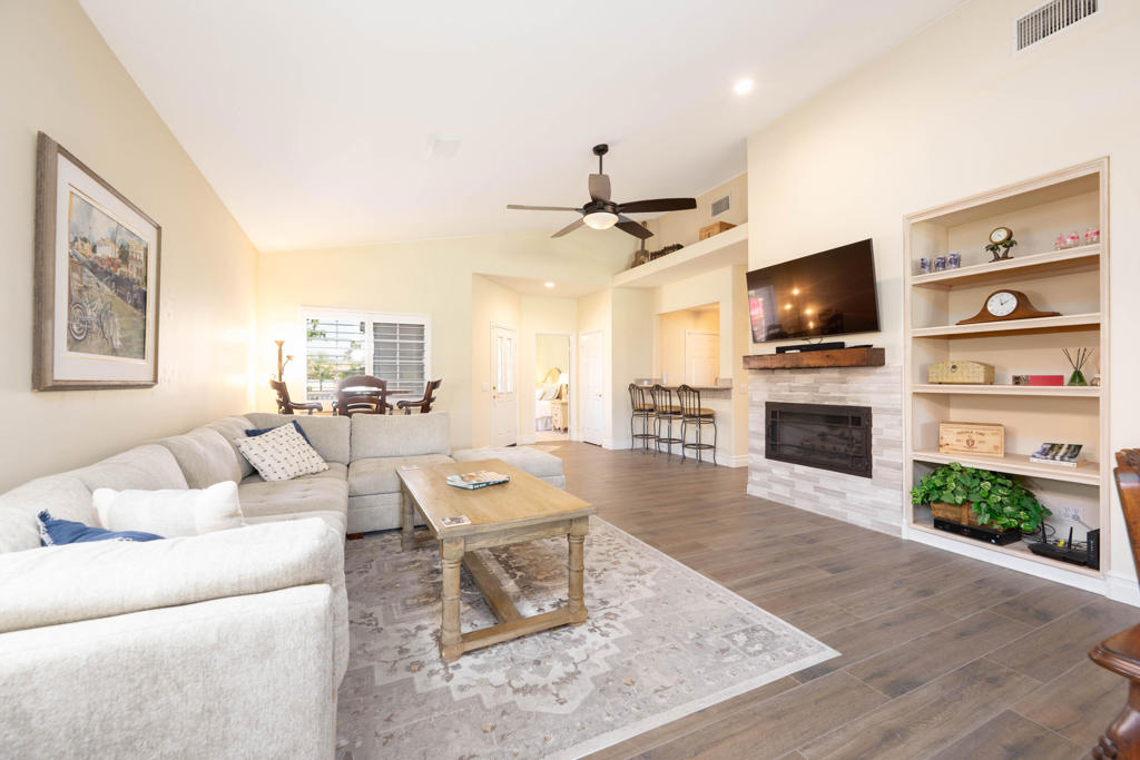 45703 Spyglass Hill Street