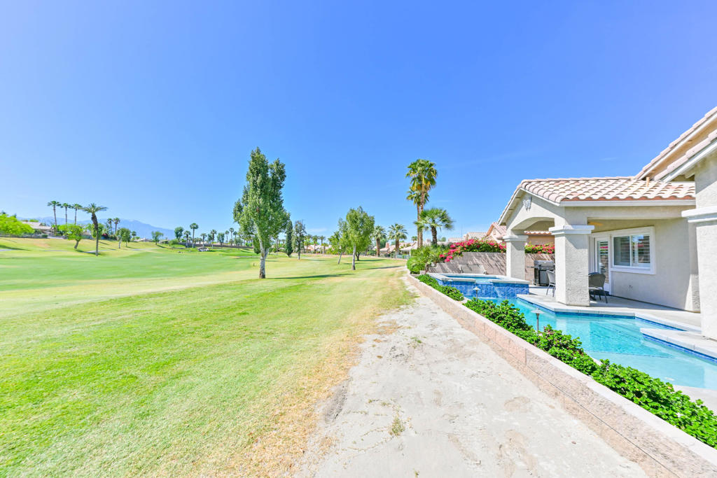 45703 Spyglass Hill Street