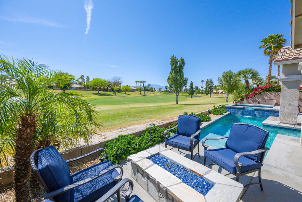 45703 Spyglass Hill Street