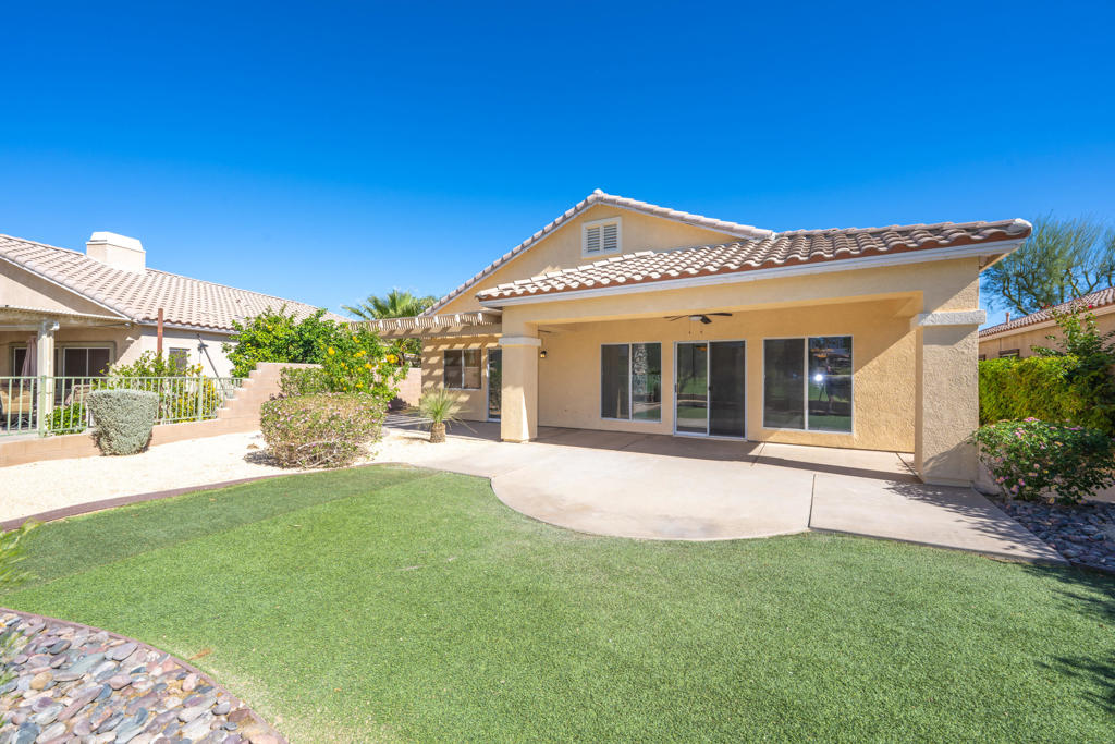 45627 Spyglass Hill Street