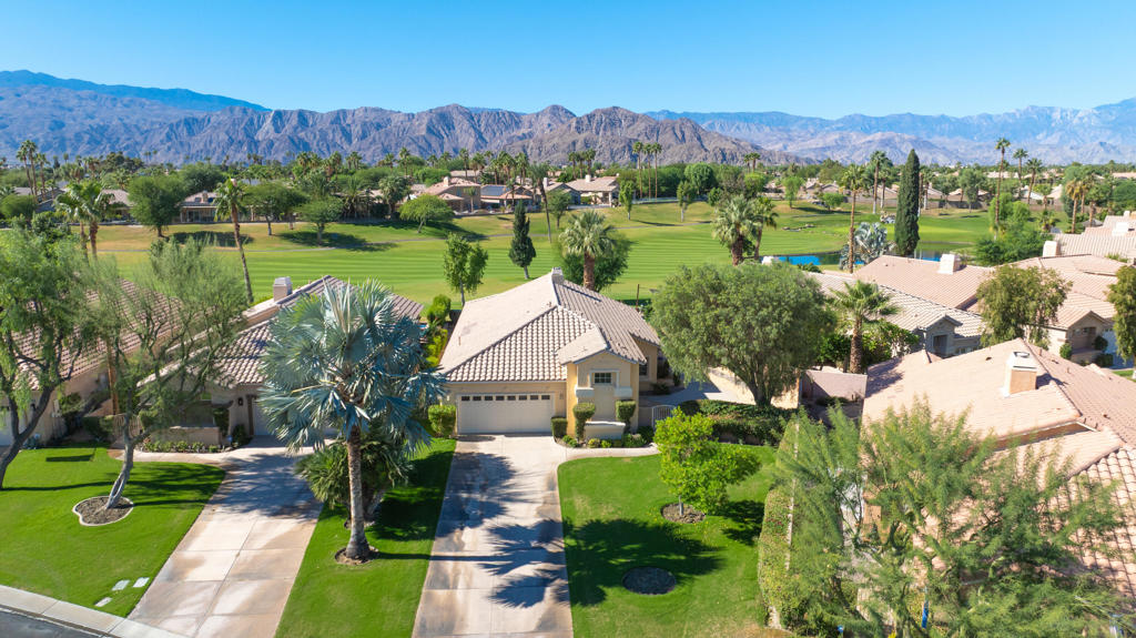 45627 Spyglass Hill Street