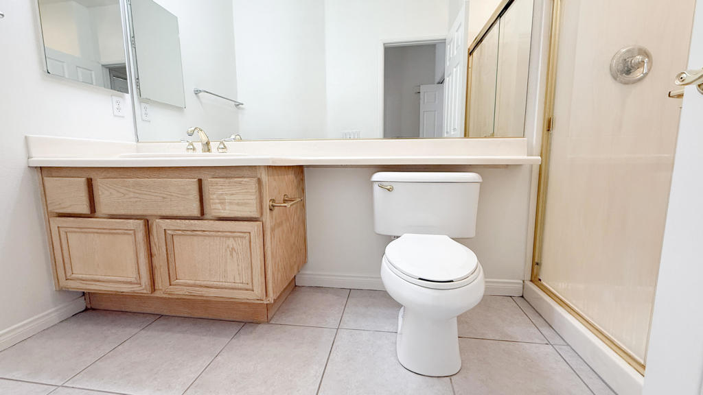 45627 Spyglass Hill Street