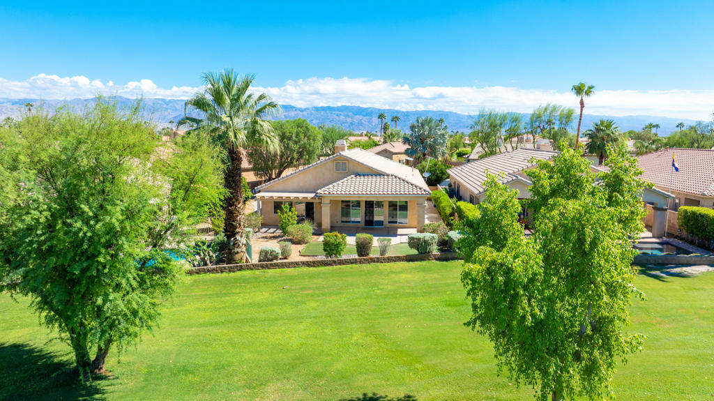 45627 Spyglass Hill Street