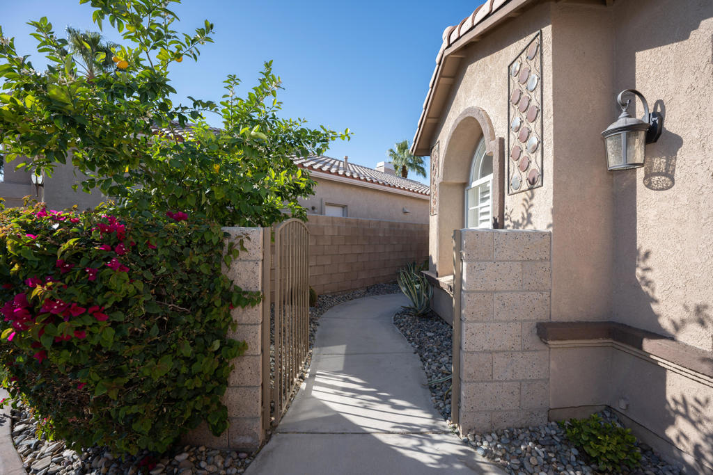 79754 Carmel Valley Avenue