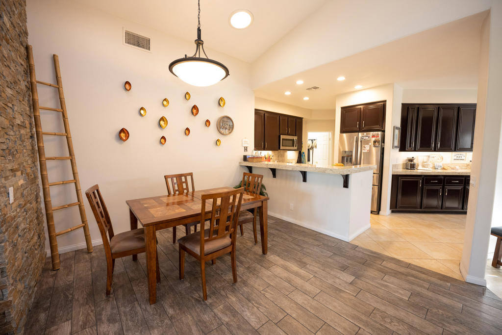 79754 Carmel Valley Avenue