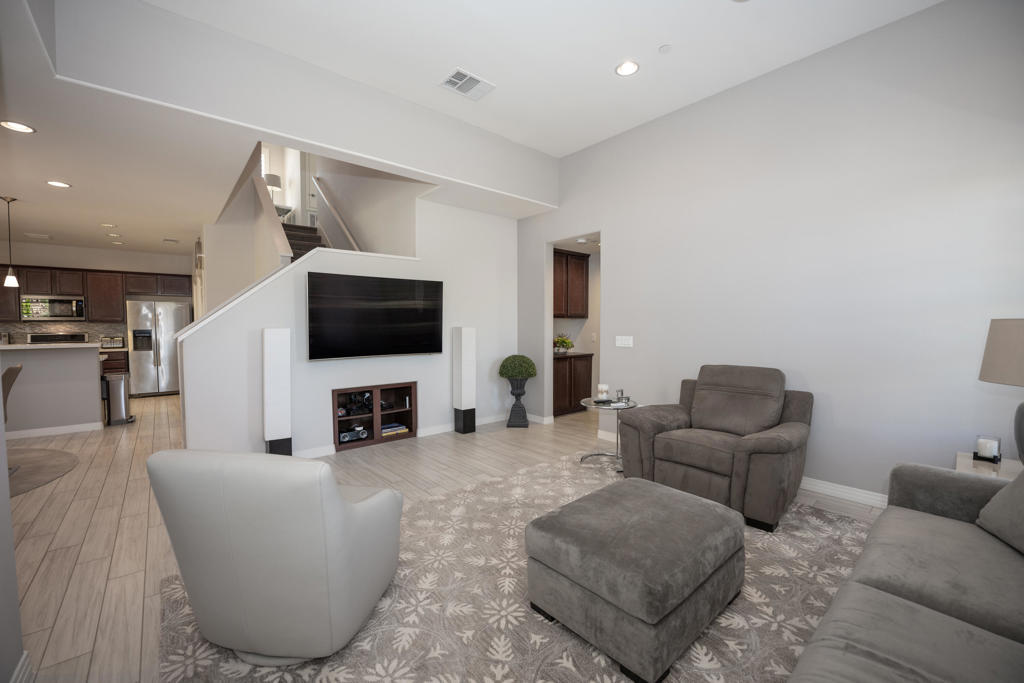 52298 Rosewood Lane