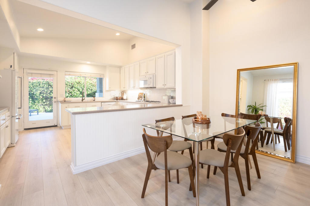 45950 Spyglass Hill Street