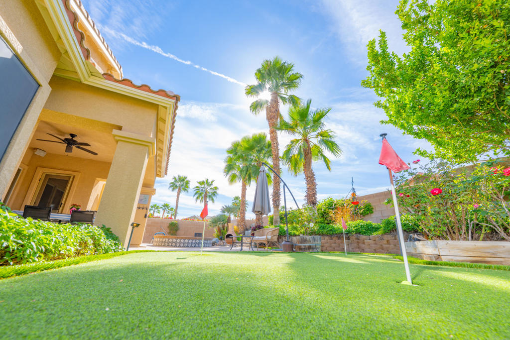 45595 Banff Springs Street