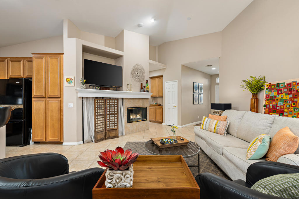 45595 Banff Springs Street