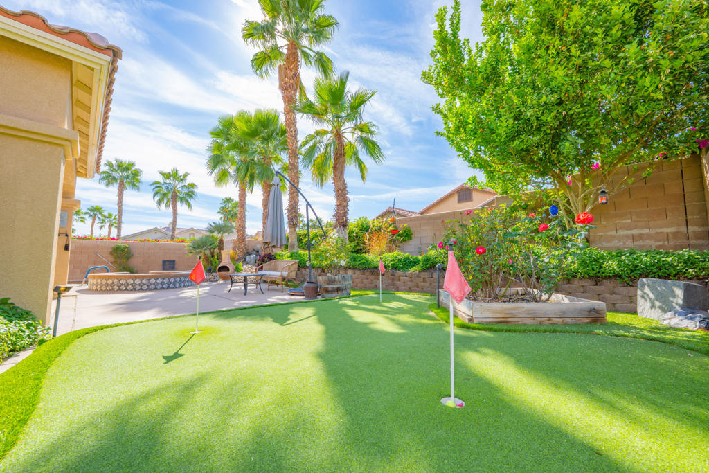 45595 Banff Springs Street