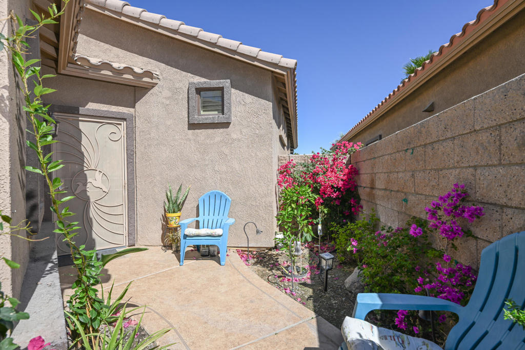 80172 Green Hills Drive