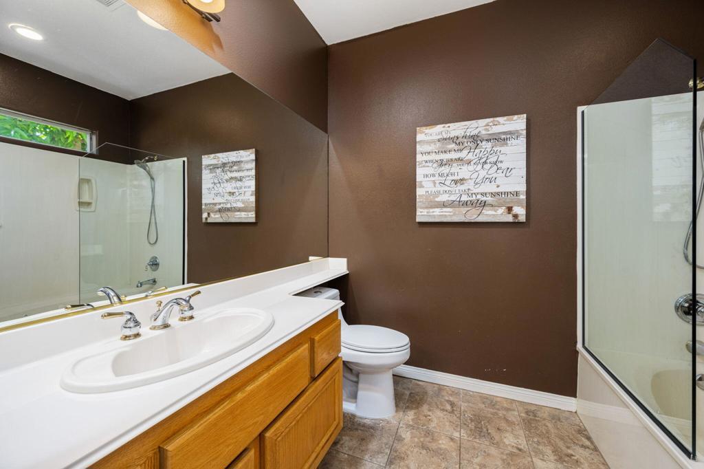 80282 Golden Horseshoe Drive