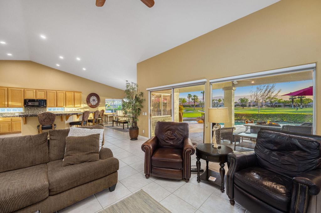 80282 Golden Horseshoe Drive