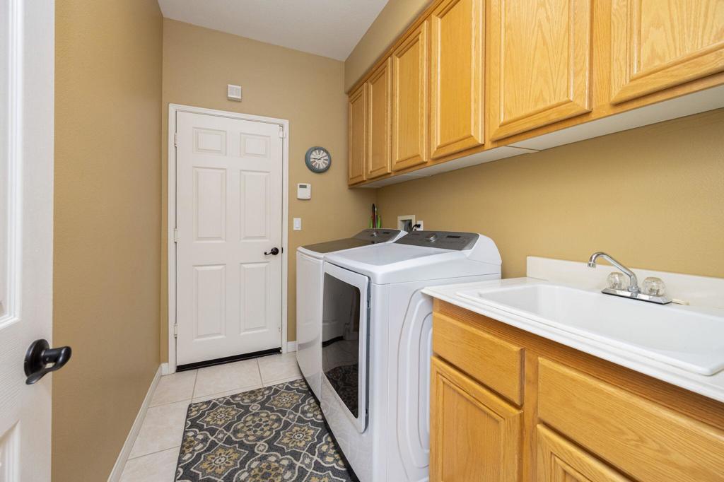 80282 Golden Horseshoe Drive