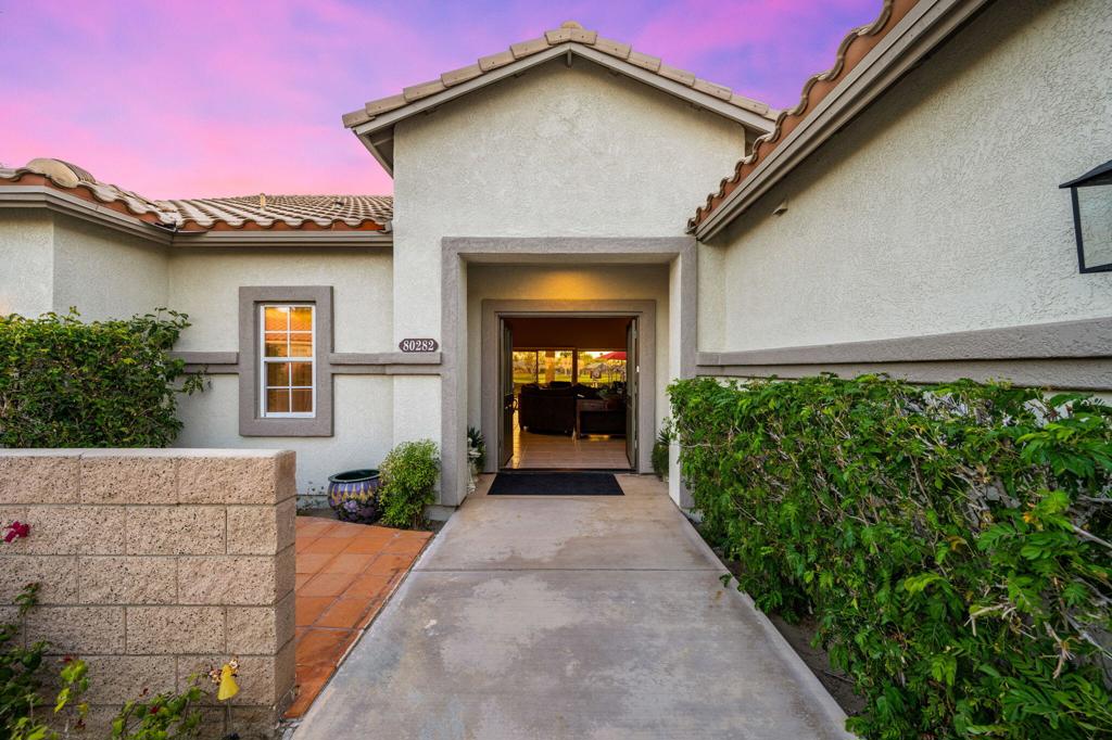 80282 Golden Horseshoe Drive