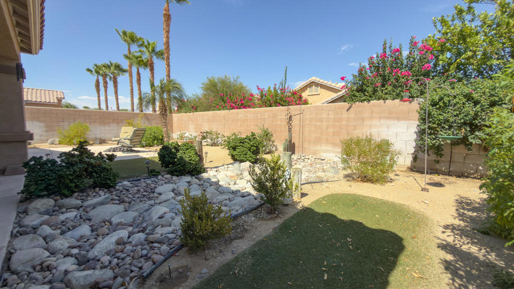 45576 Whistler Court