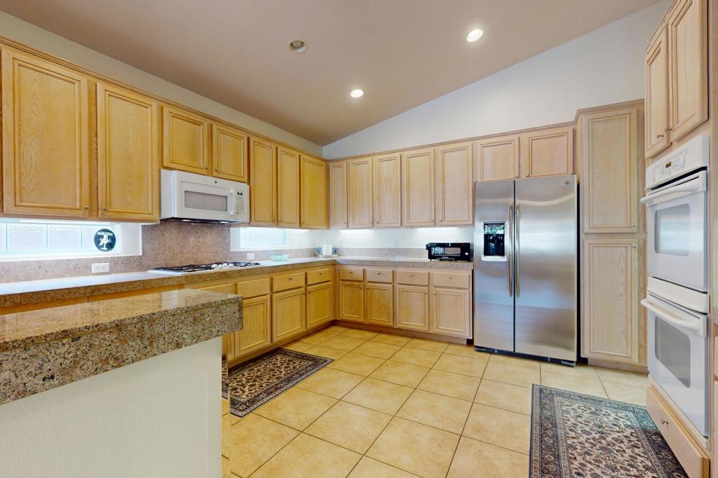45576 Whistler Court