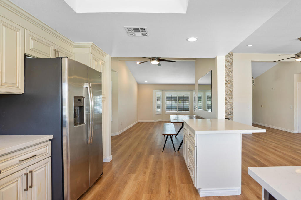 44210 Mariposa Court